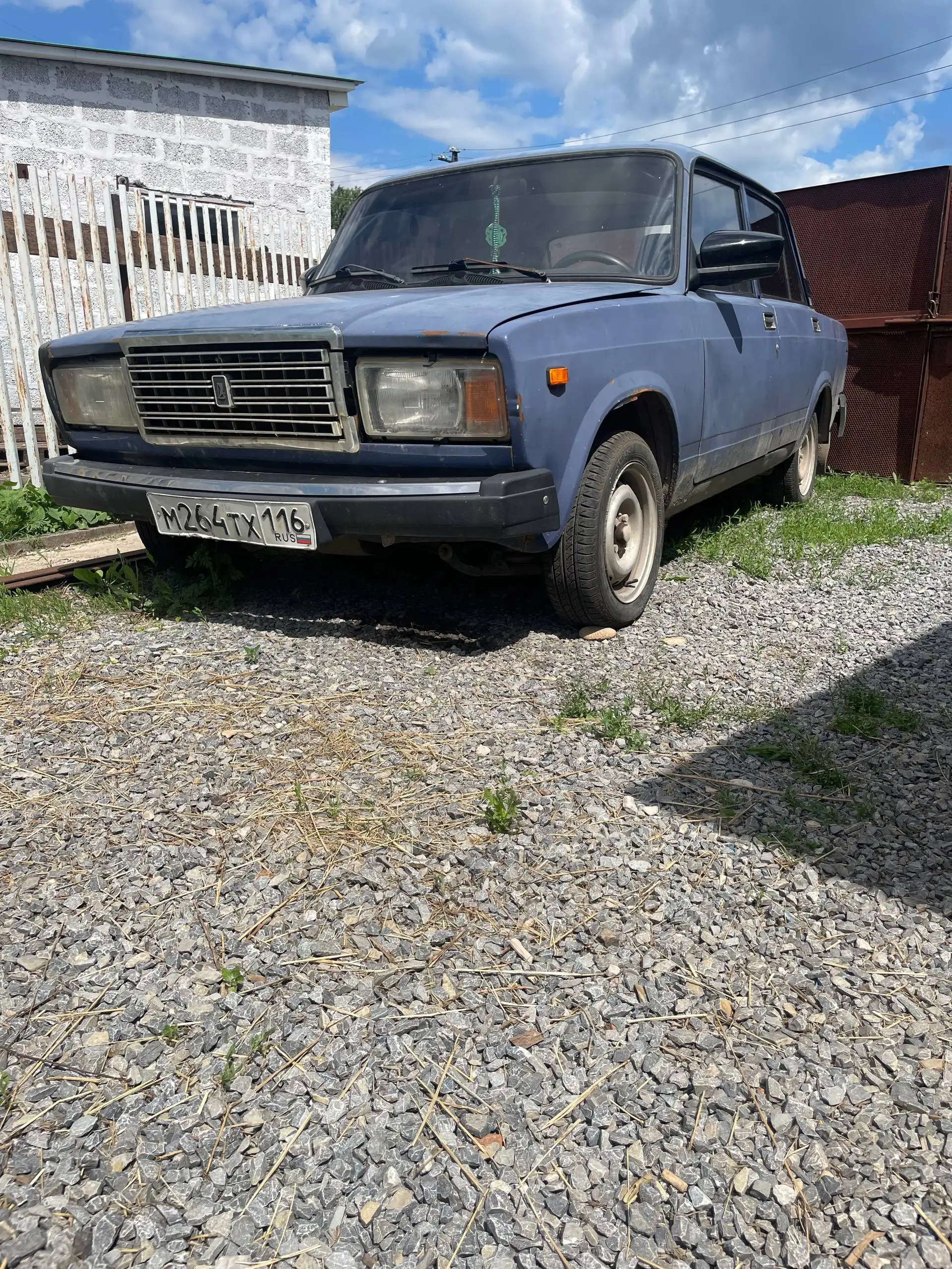Продажа ВАЗ 2107 2004 - Легковые автомобили (Авто) в Неизвестно