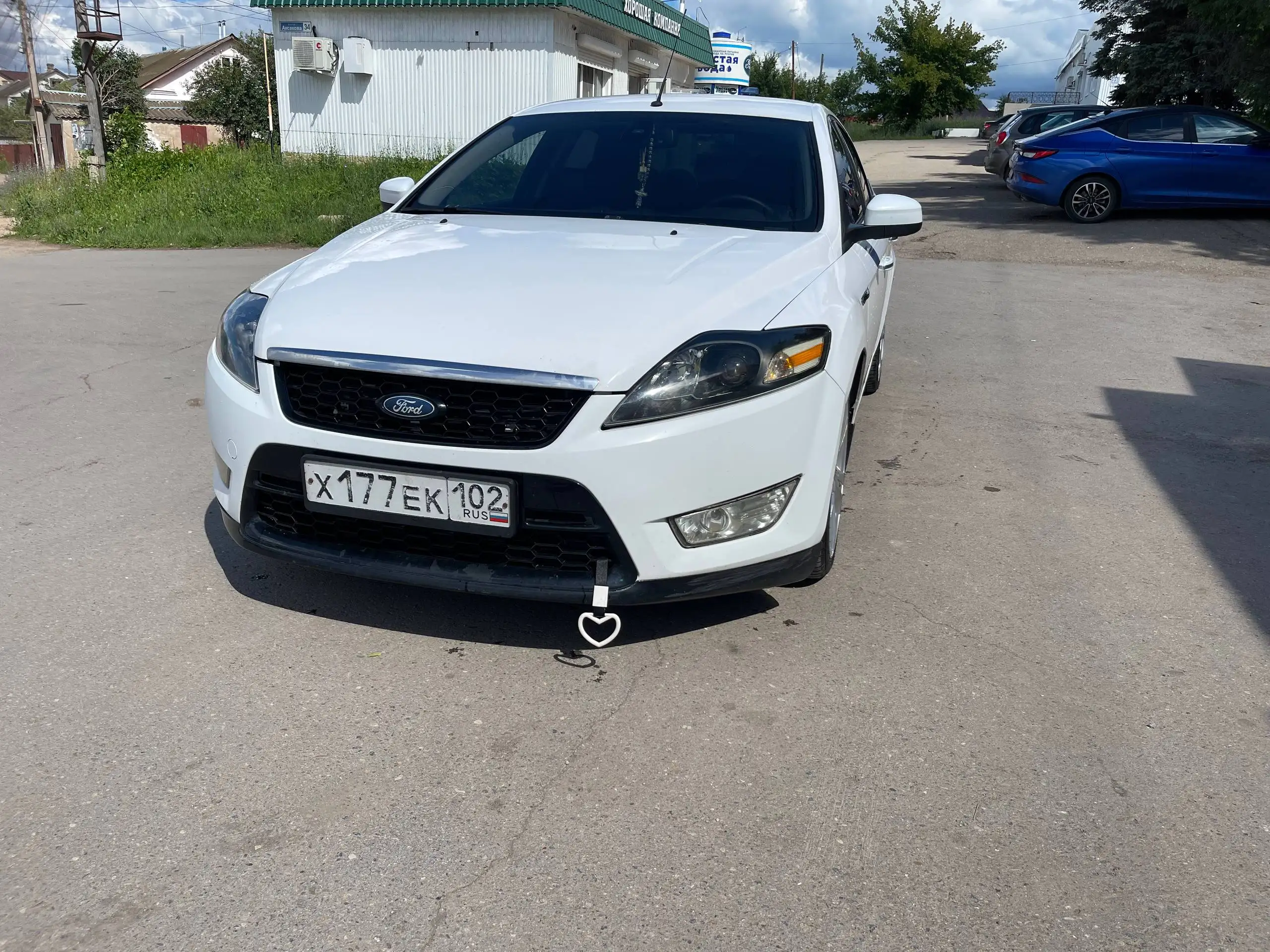 Продаю автомобиль 2010 года - Авто в Неизвестно