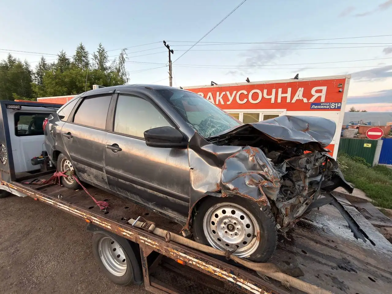 Гранта лифтбек 2015 года 150 000 км в разборе - Легковые автомобили (Авто) в Башкортостан