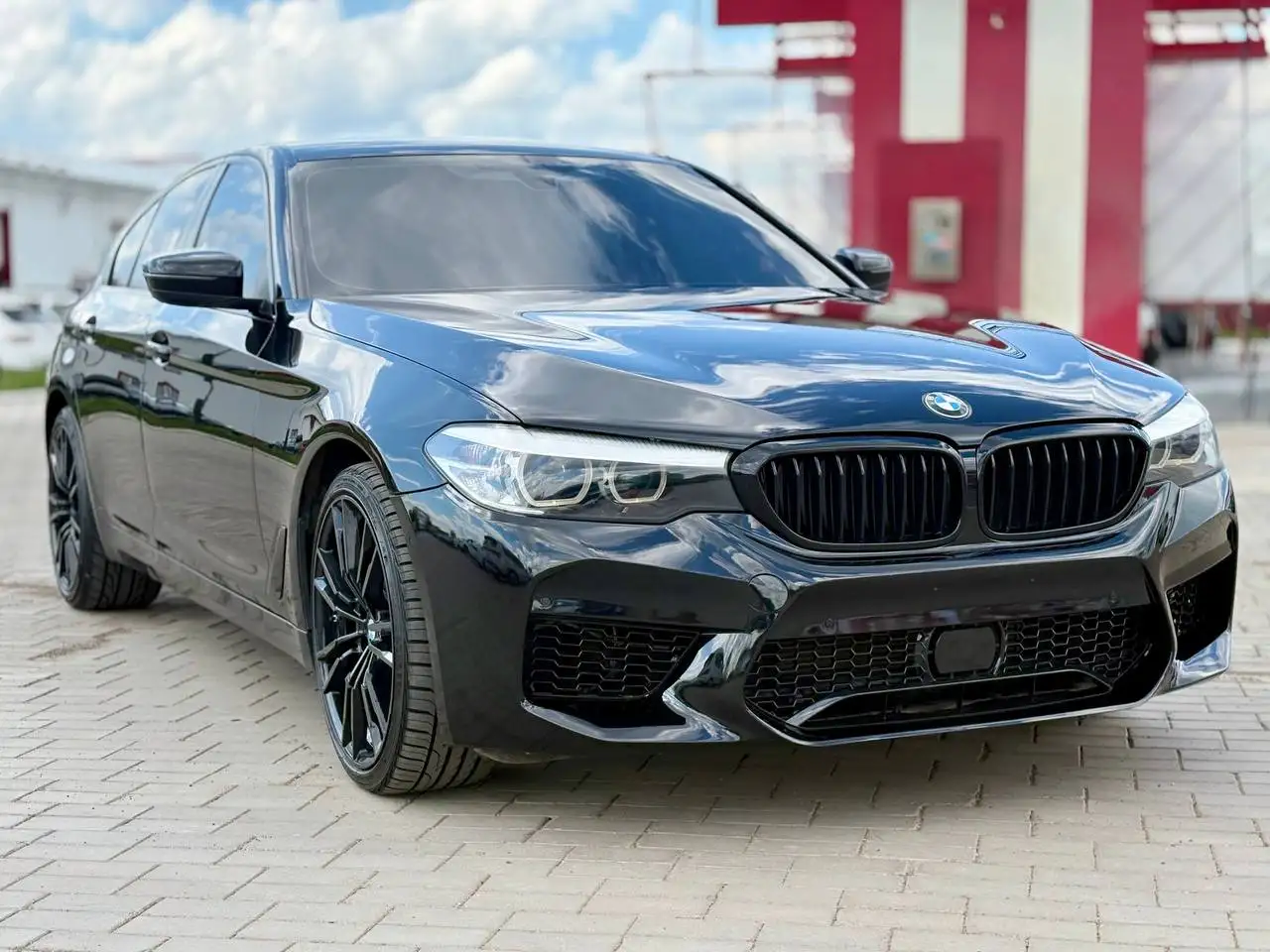 BMW 5 SERIES G30 2019 - BMW (Авто) в Нижнекамск