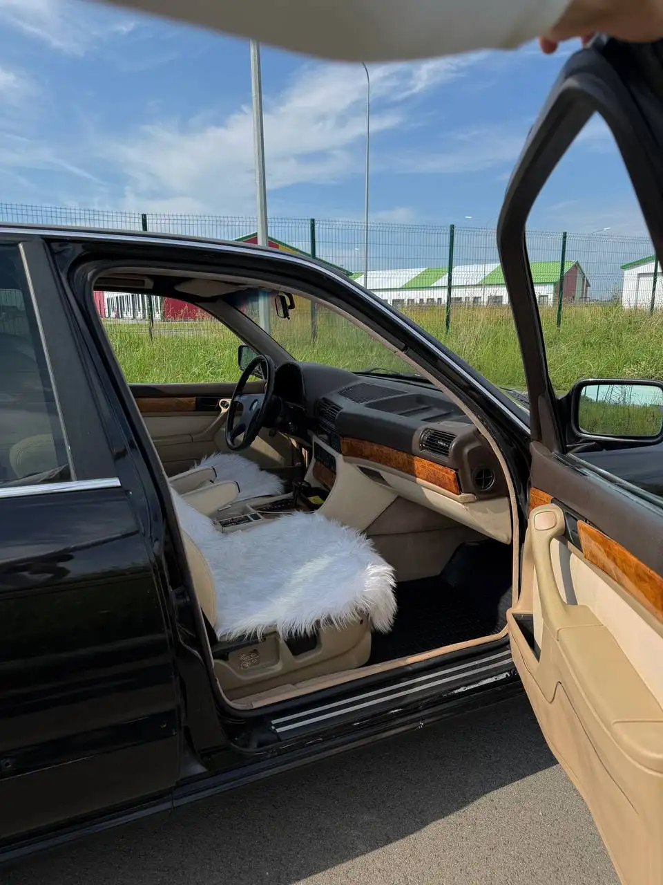 Продам BMW 7 (E32) 1988 - BMW 7 серия (E32) (Авто) в Неизвестно