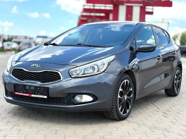 KIA CEED 2014 на автомате - Легковые автомобили в Нижнекамск