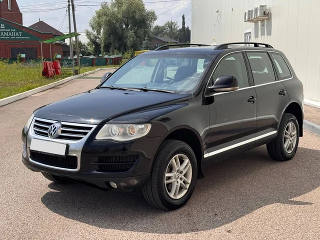 Volkswagen Touareq рестайлинг 2009 - ВАЗ 2110 в Стерлитамак