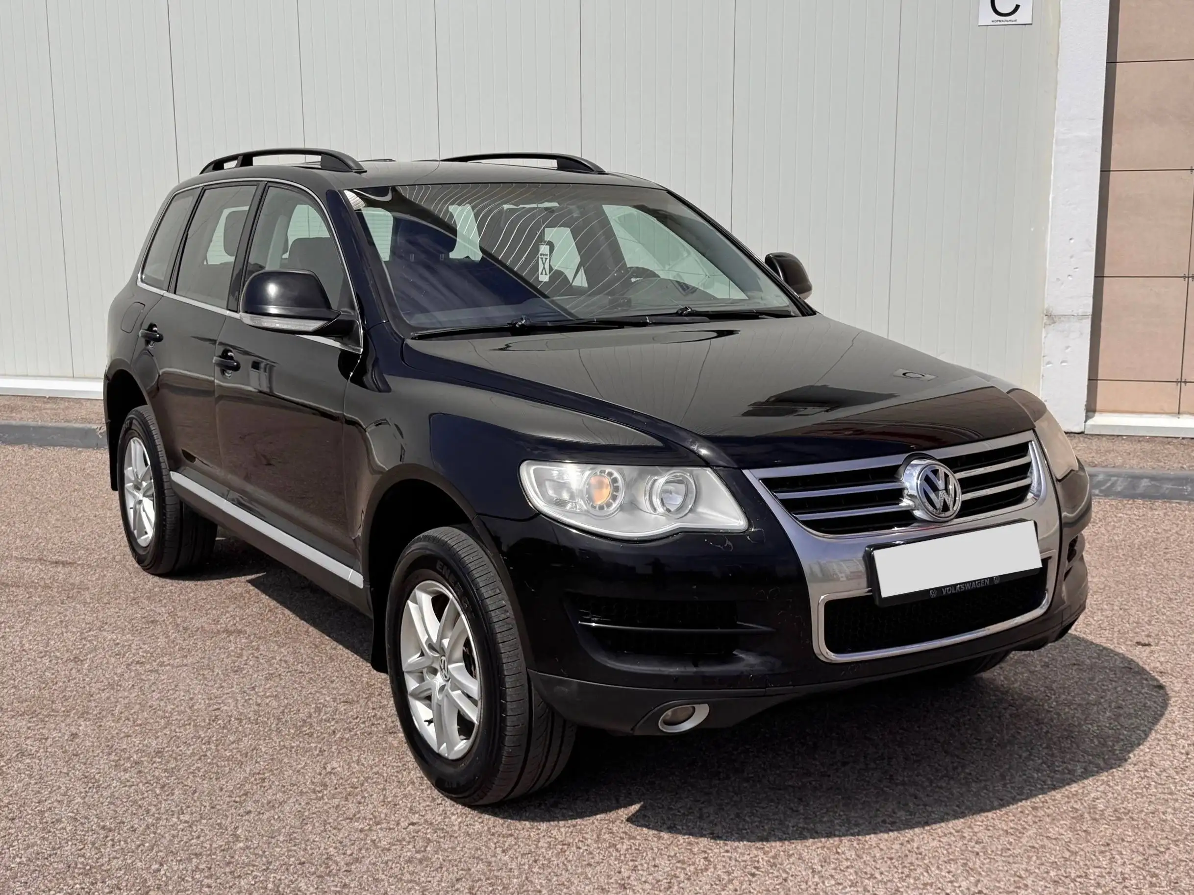 Volkswagen Touareq рестайлинг 2009 - Внедорожник (Авто) в Стерлитамак