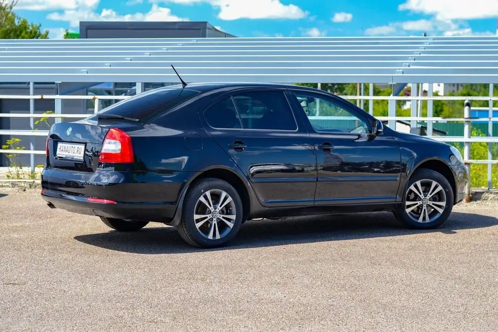 Skoda Octavia 2011, 1.6 автомат, 849 000 ₽ - Легковые автомобили (Авто) в Канаш