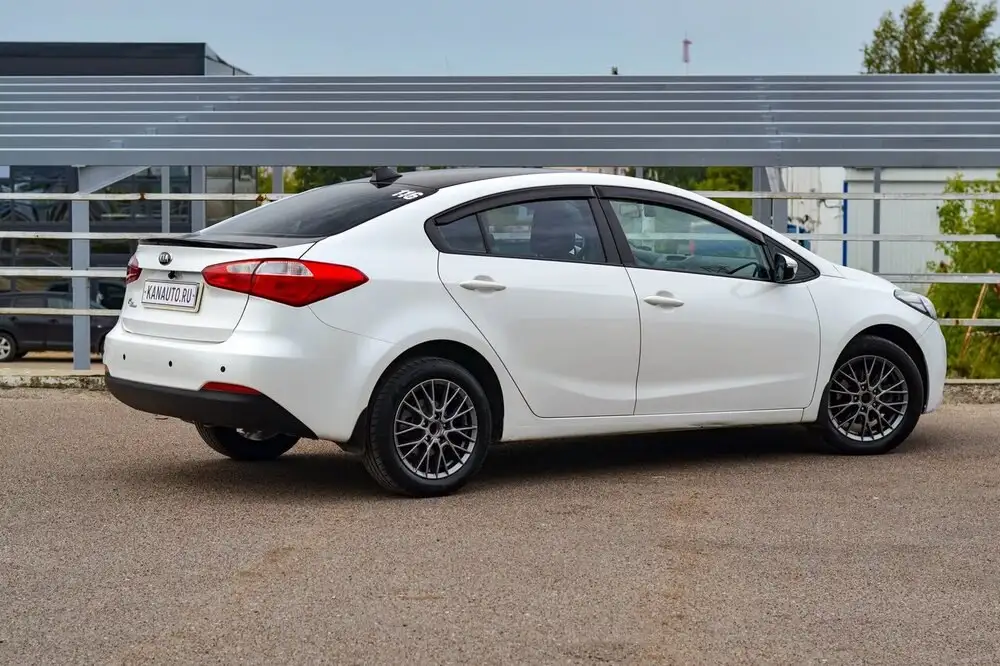 Kia Cerato 2013 - Легковые автомобили (Авто) в Канаш