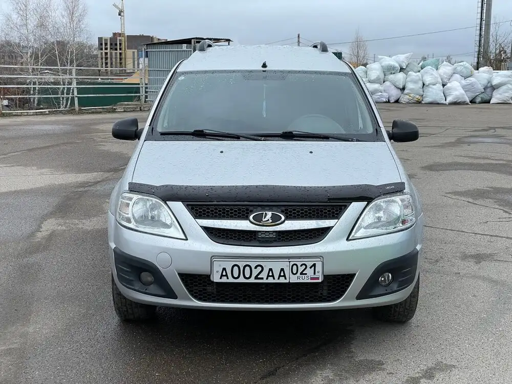 Lada Largus 2013 года - Легковые автомобили (Авто) в Канаш