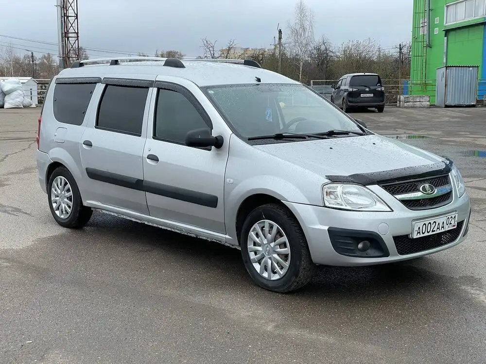 Lada Largus 2013 года - Легковые автомобили (Авто) в Канаш