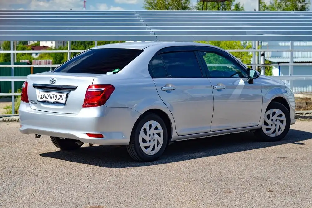 Toyota Corolla Axio 2019 - Легковые автомобили (Авто) в Канаш