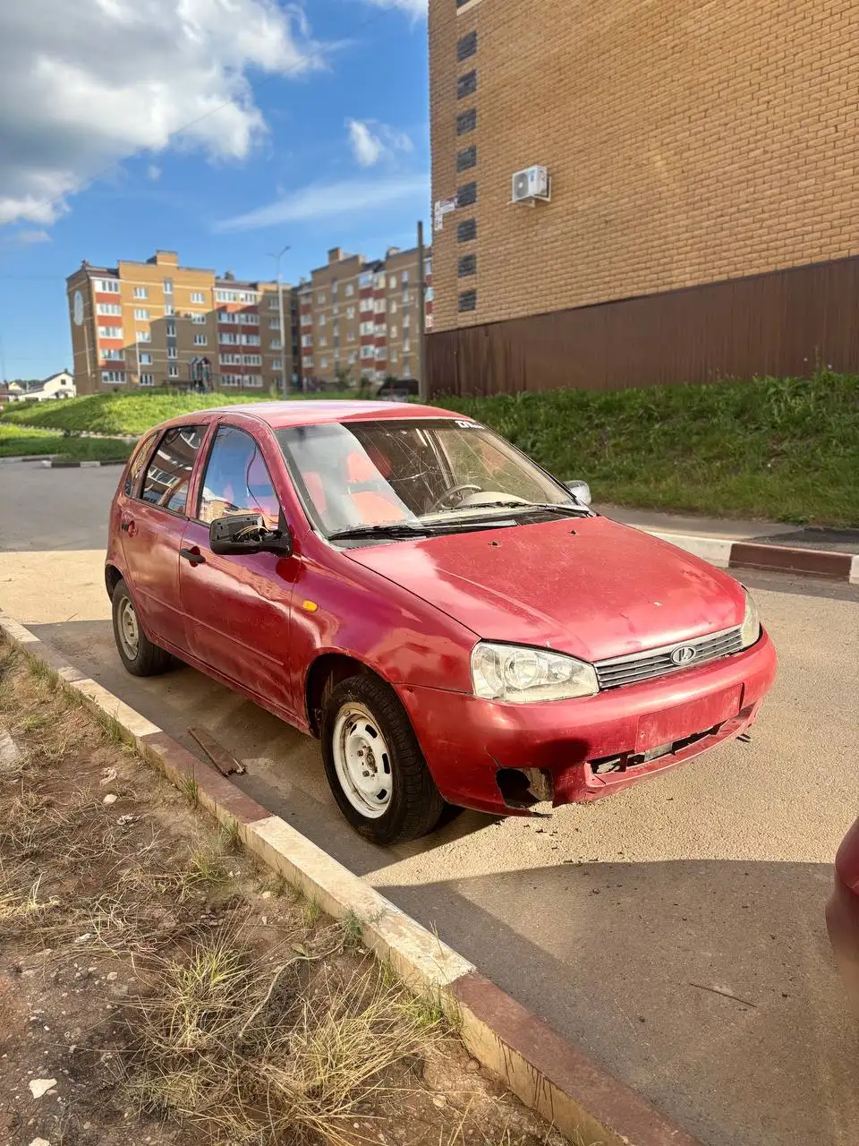 Lada Kalina в хорошем состоянии - Легковые автомобили (Авто) в Неизвестно