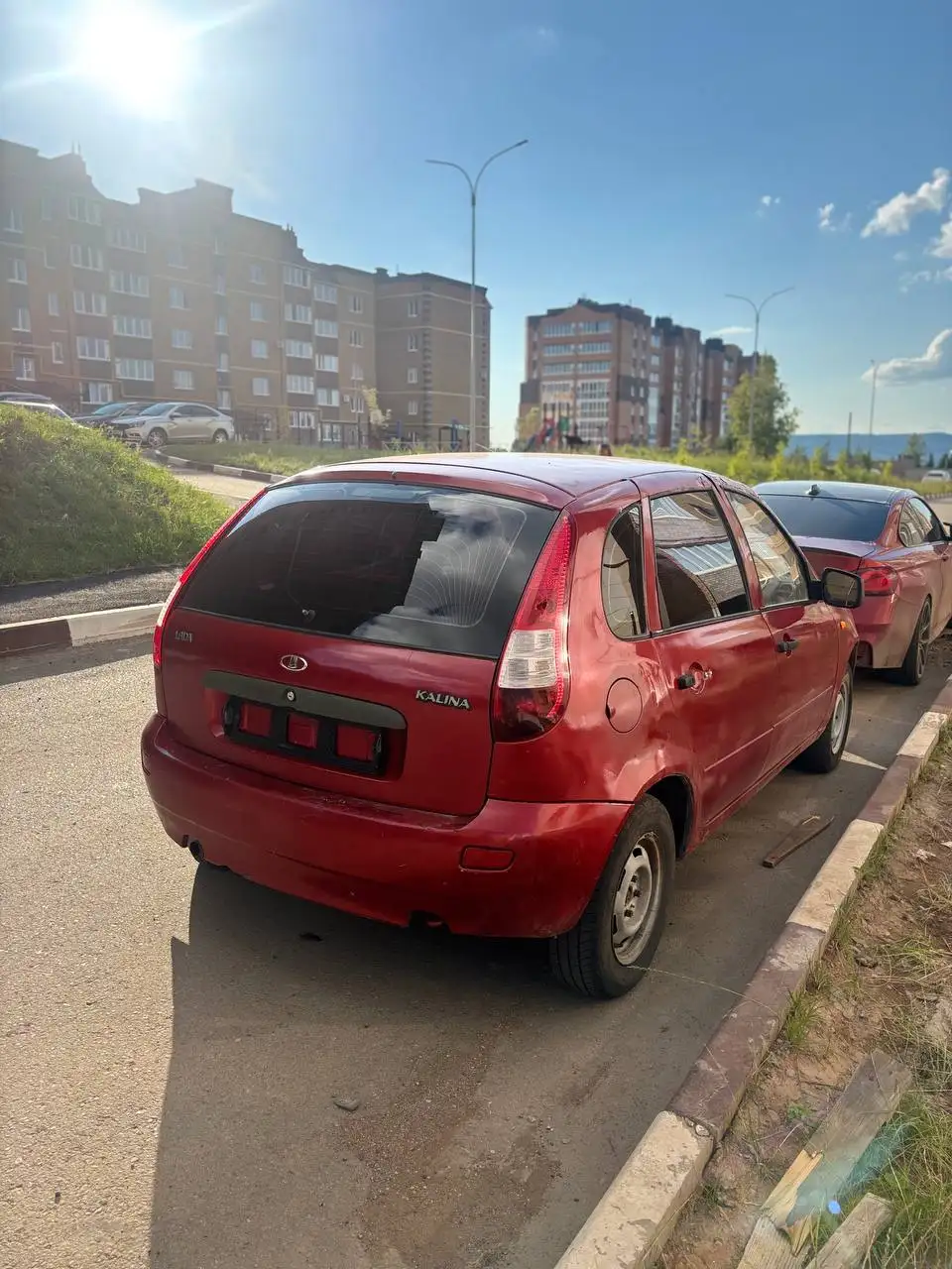Lada Kalina в хорошем состоянии - Легковые автомобили (Авто) в Неизвестно