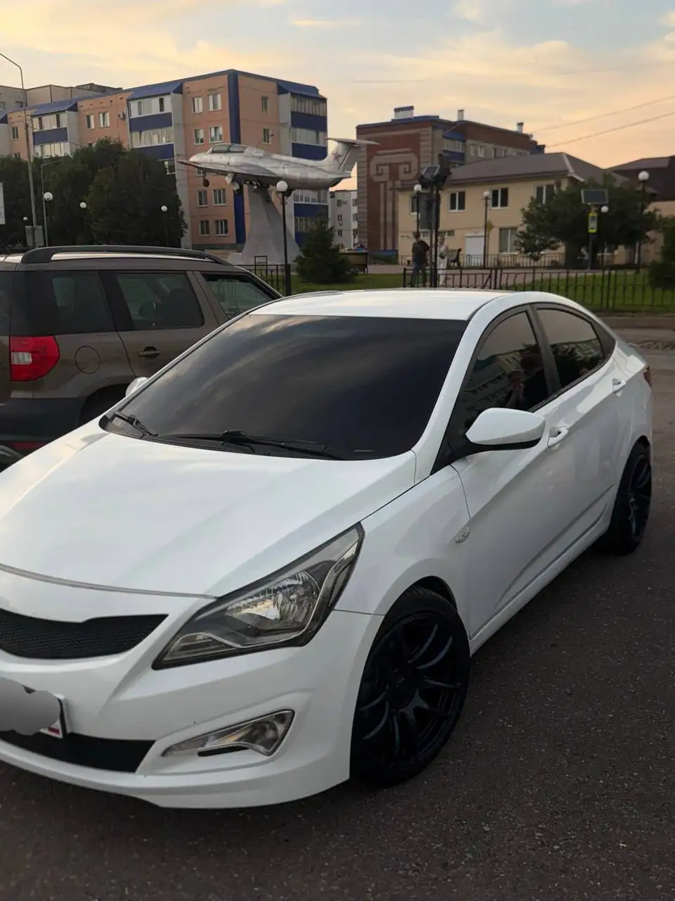 Hyundai Solaris 2016/2017 - Легковые автомобили (Авто) в Неизвестно