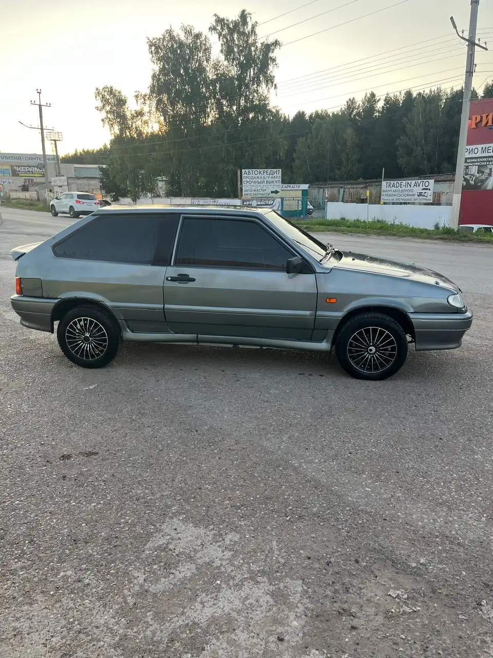 Автомобиль 2010 года, цена 100 - Авто в Неизвестно