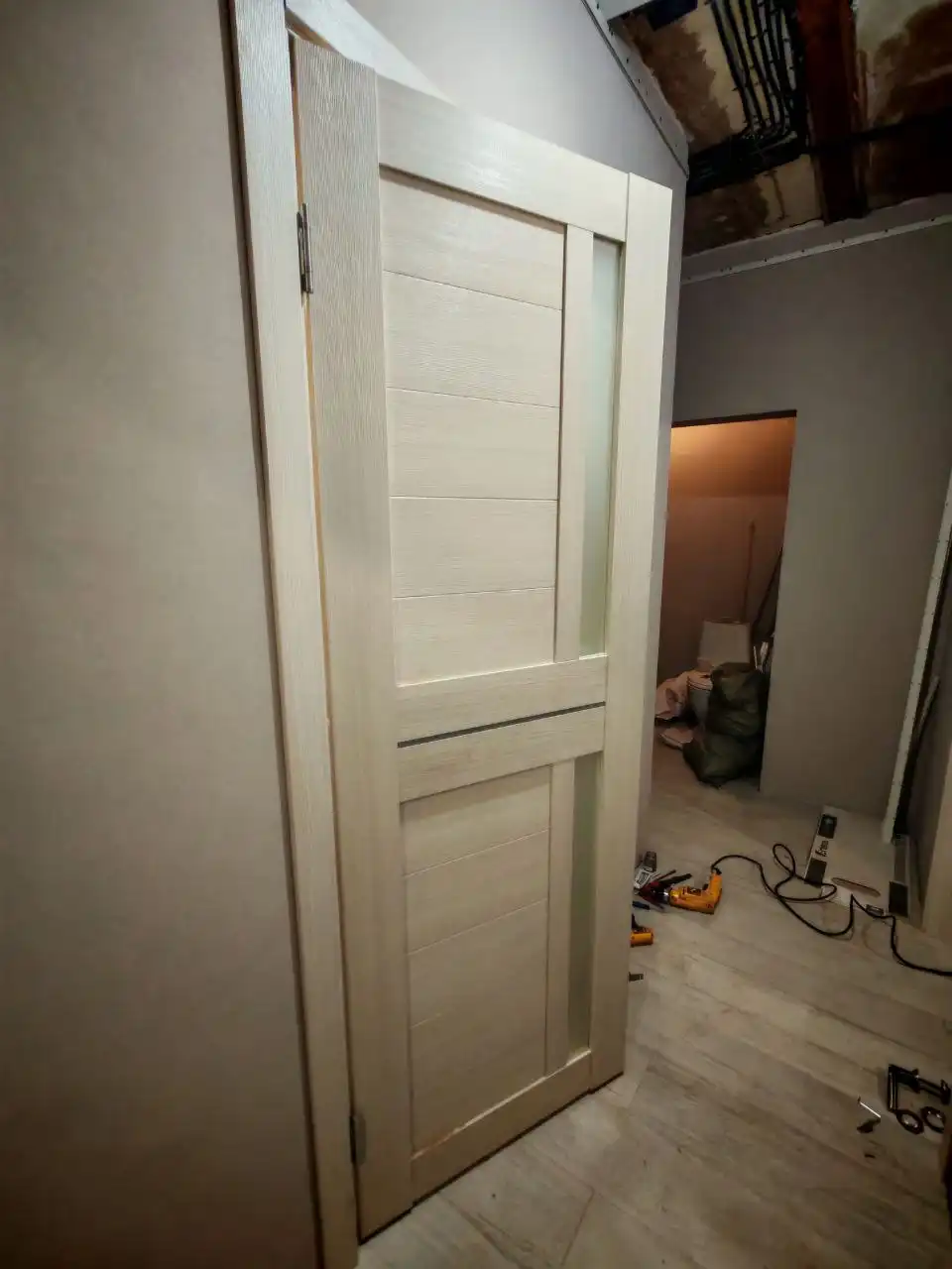 Продажа и установка входных и межкомнатных дверей - Ремонт и строительство (Услуги) в Ульяновск