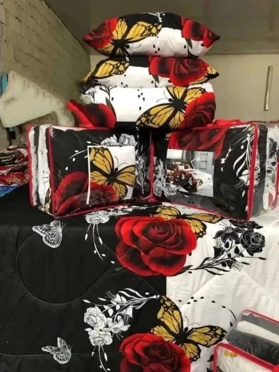 Подарочный набор постельного белья евро размера - Текстиль для дома (Барахолка) в Ульяновск