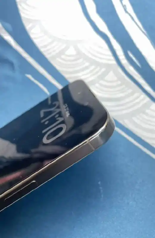 iPhone 16 Pro Max 256 ГБ в отличном состоянии - Смартфоны (Электроника) в Ульяновск