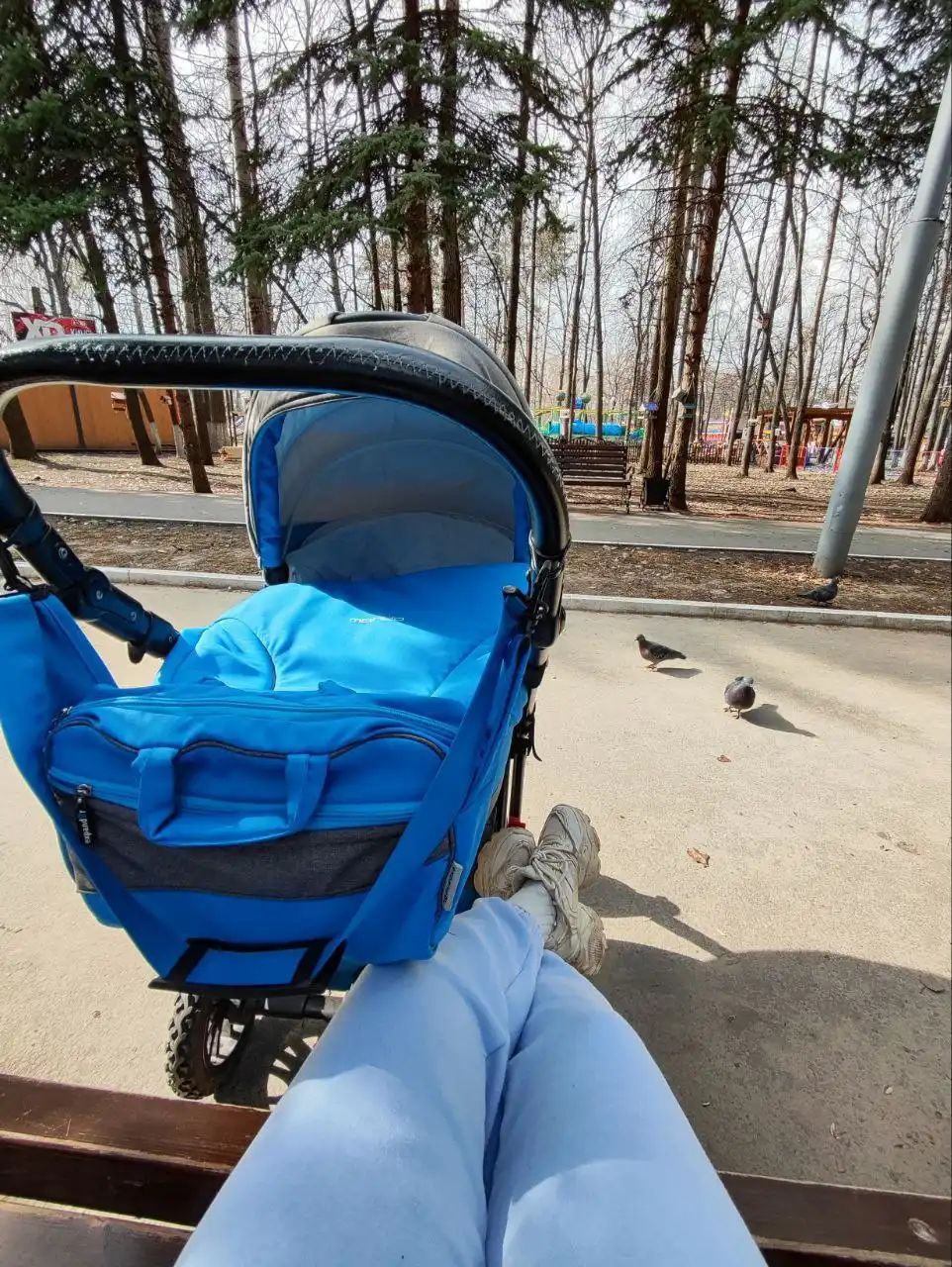 Продам коляску 2 в 1 и детскую одежду - Коляски и детская одежда (Товары для детей) в Ульяновск