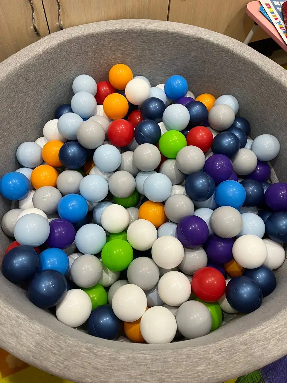Продам сухой бассейн с шариками - Барахолка в Ульяновск