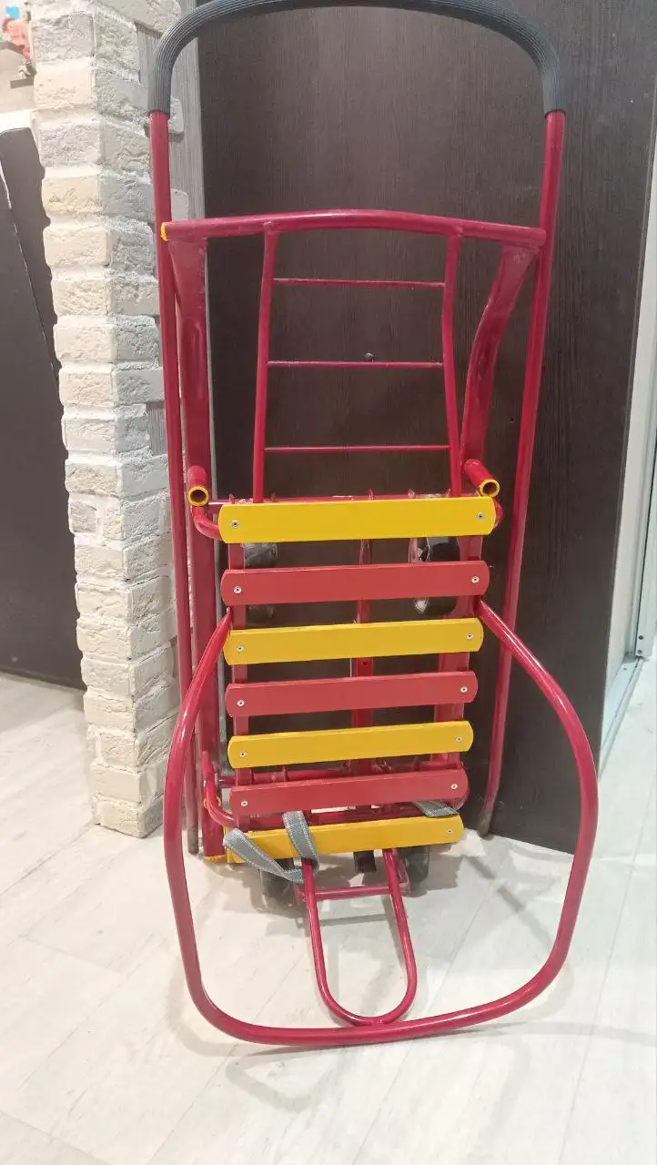 Санки на 4 больших колесах с выдвижным механизмом и чехлом - Барахолка в Ульяновск