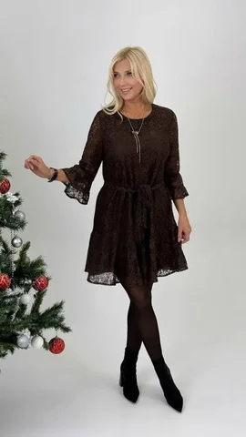 Коричневое кружевное платье с подкладкой размер 54 - Одежда в Ульяновск
