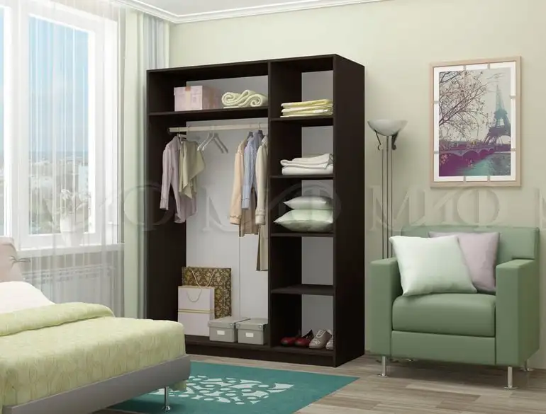 Шкаф трехстворчатый с зеркалом - Мебель (Для дома и дачи) в Ульяновск