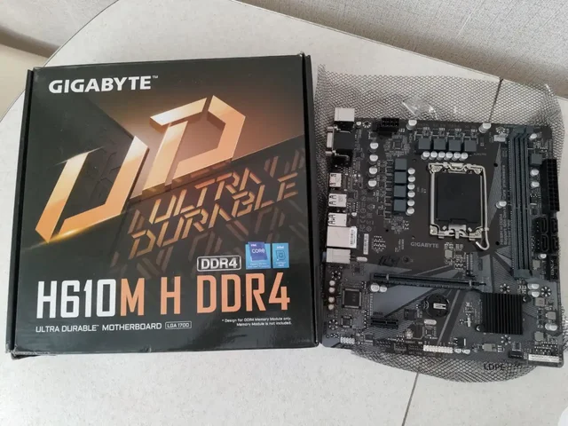 Продам материнскую плату GIGABYTE H610M H V2 DDR4 - Ноутбуки в Ульяновск