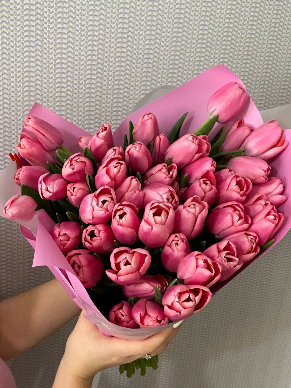 Тюльпаны к 8 марта с доставкой - Цветы (Барахолка) в Ульяновск