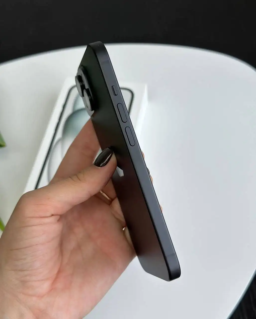 iPhone 15 Black 128Gb - Смартфоны и телефоны (Электроника) в Ульяновск