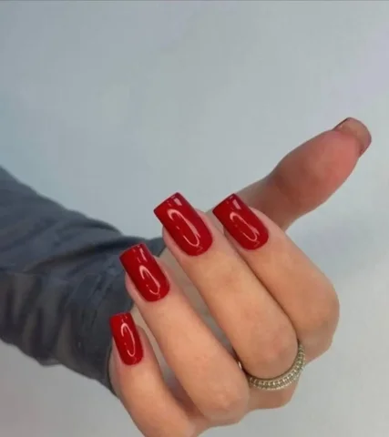 Мастер маникюра и педикюра дарит сертификат на услуги - Строительные и ремонтные работы в Ульяновск