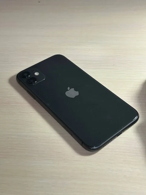 Продам iPhone 11 черный 128 ГБ - Фототехника в Ульяновск