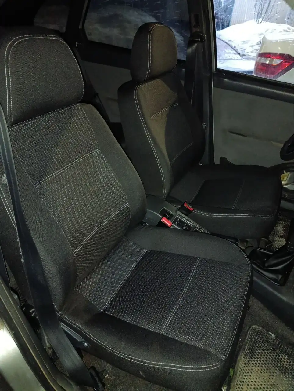 Продам комплекты сидений ВАЗ на Приору - Запчасти (Авто) в Ульяновск