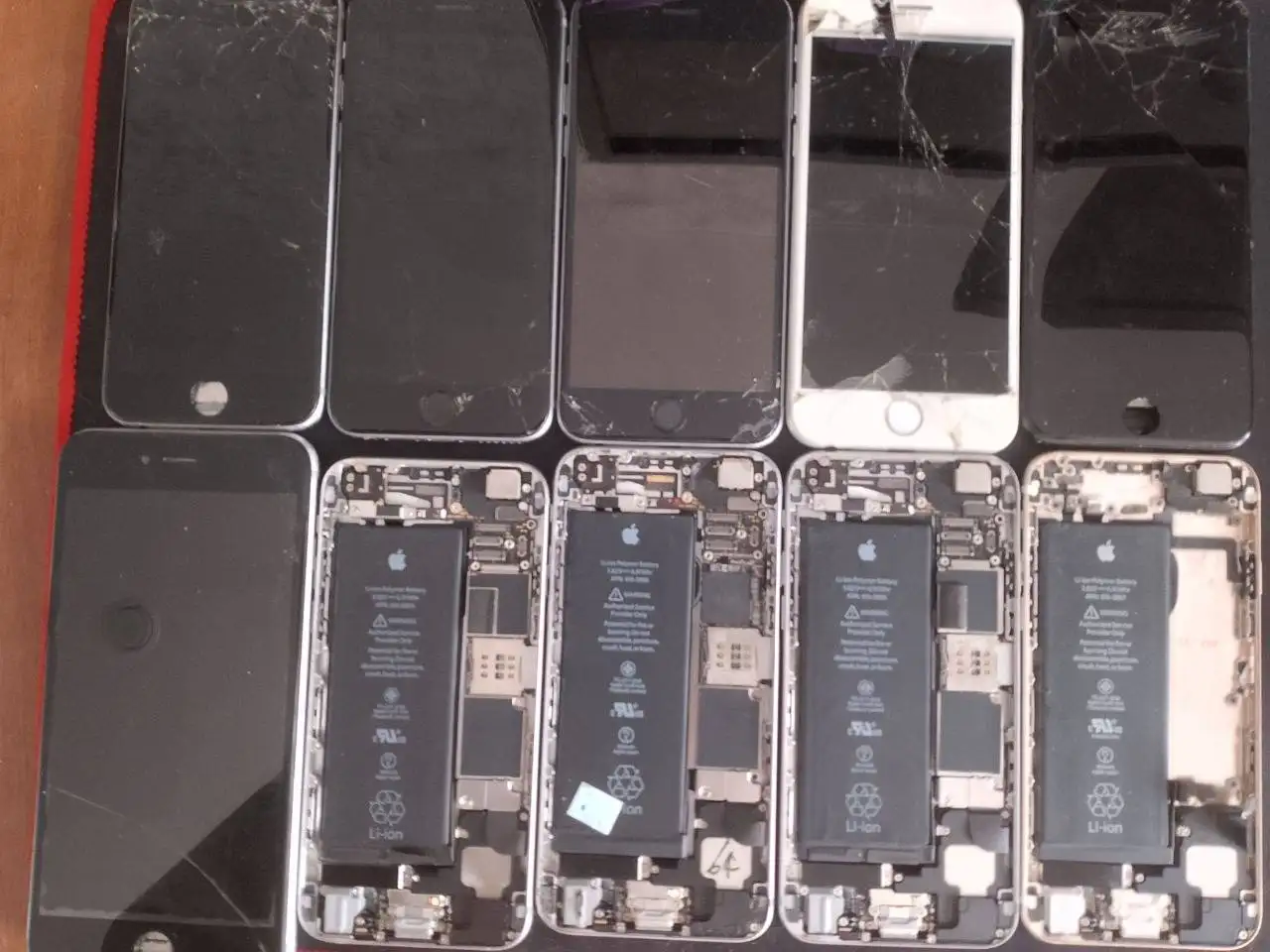 Продажа лота телефонов и периферии - Телефоны и аксессуары (Электроника) в Ульяновск