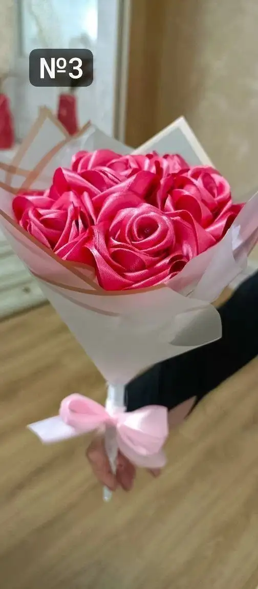 Букеты из атласных роз - Подарки (Хобби и отдых) в Ульяновск