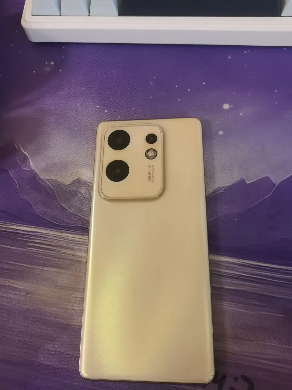Продажа уцененных телефонов Infinix Zero 30 и Honor 30 - null (Электроника) в Ульяновск