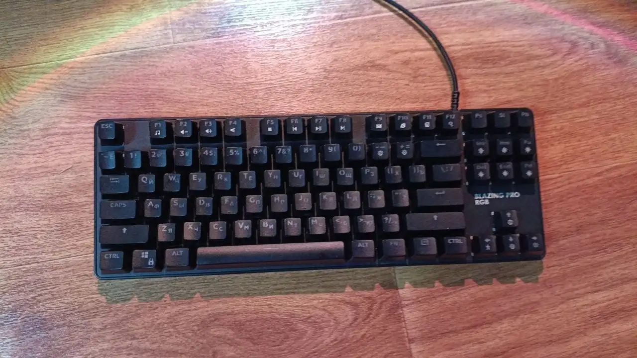 Продам механическую клавиатуру DEXP BLAZING PRO RGB - Клавиатуры и мыши (Электроника) в Ульяновск
