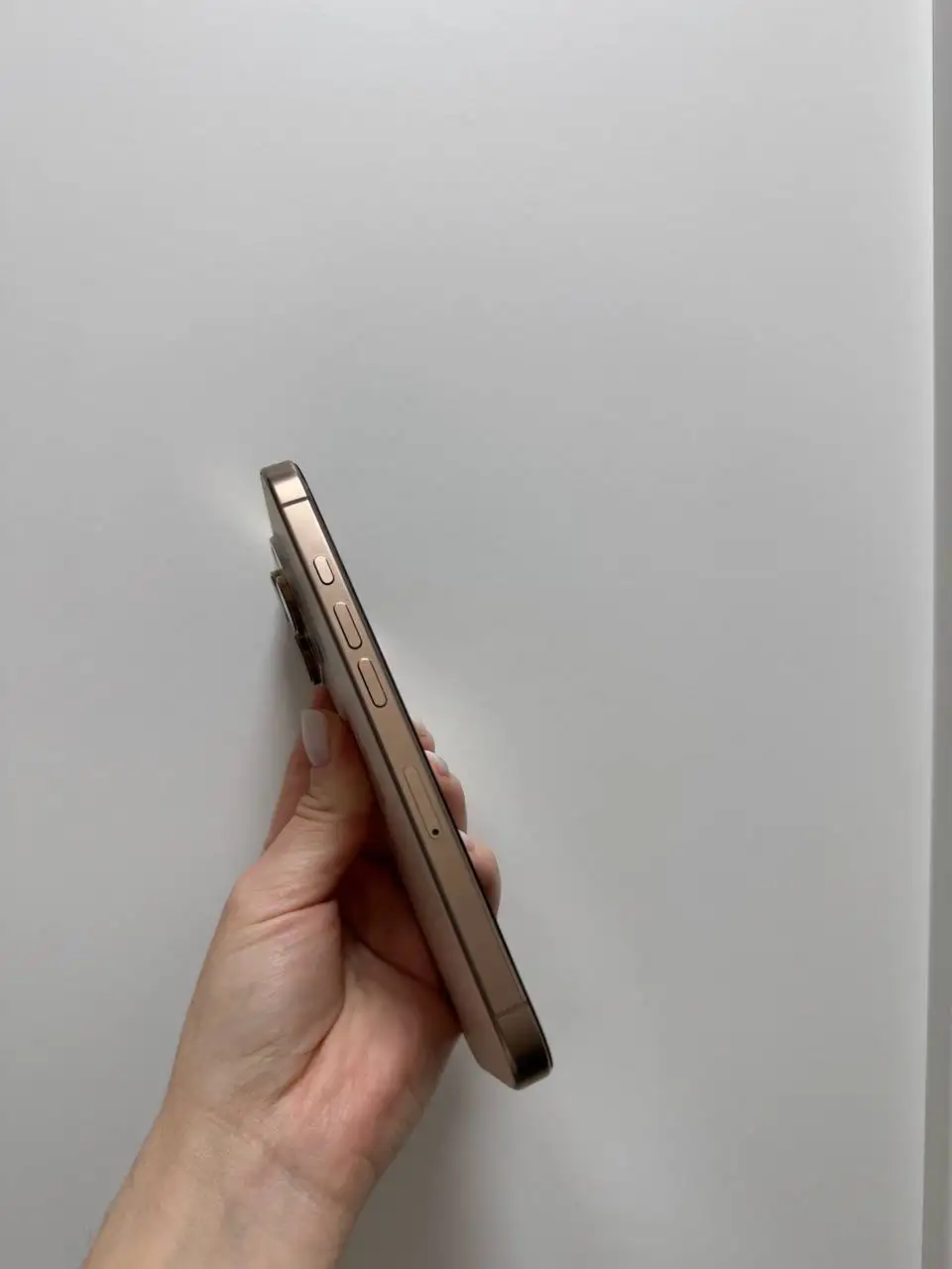 iPhone 16 Pro 256GB - Смартфоны (Электроника) в Ульяновск