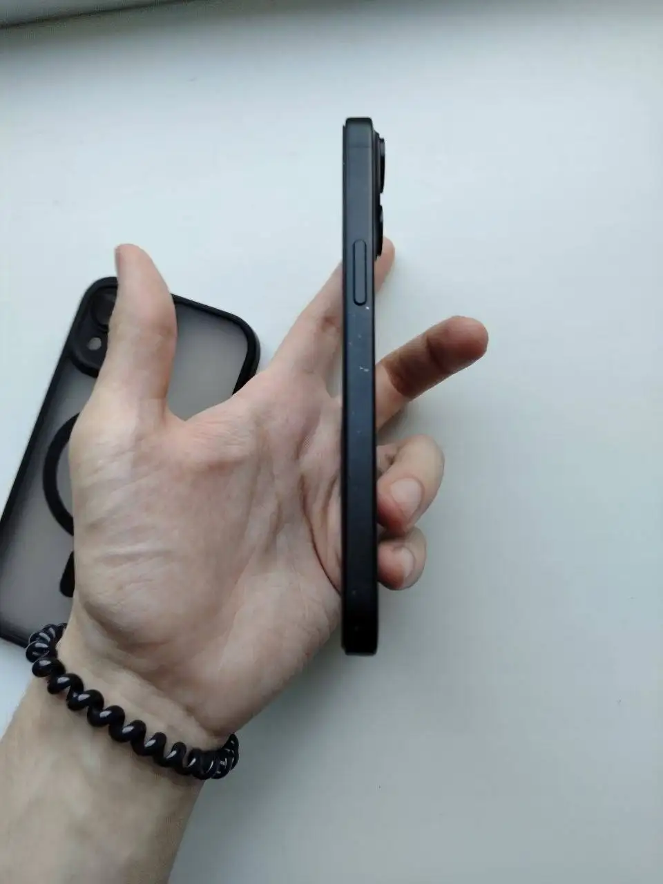 Продам iPhone 15 128GB - Мобильные телефоны (Электроника) в Ульяновск