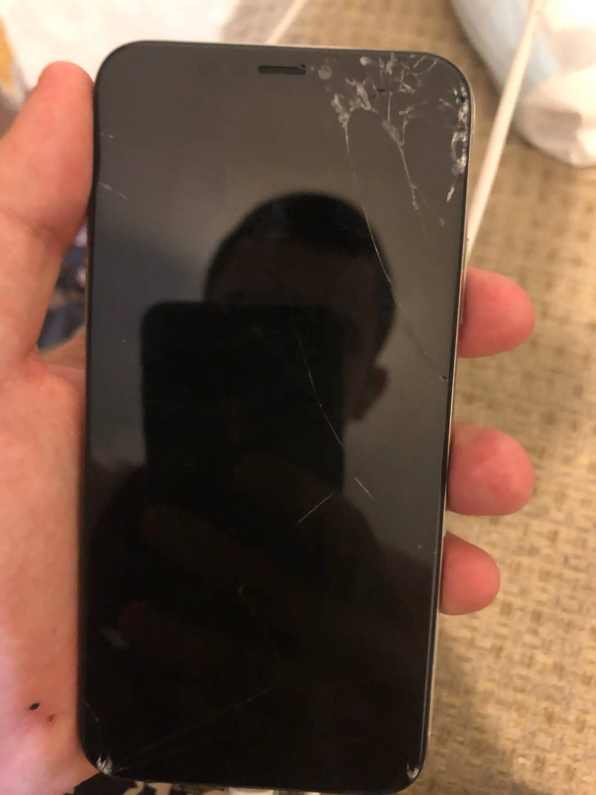 iPhone X с разбитым экраном - Смартфоны (Электроника) в Ульяновск