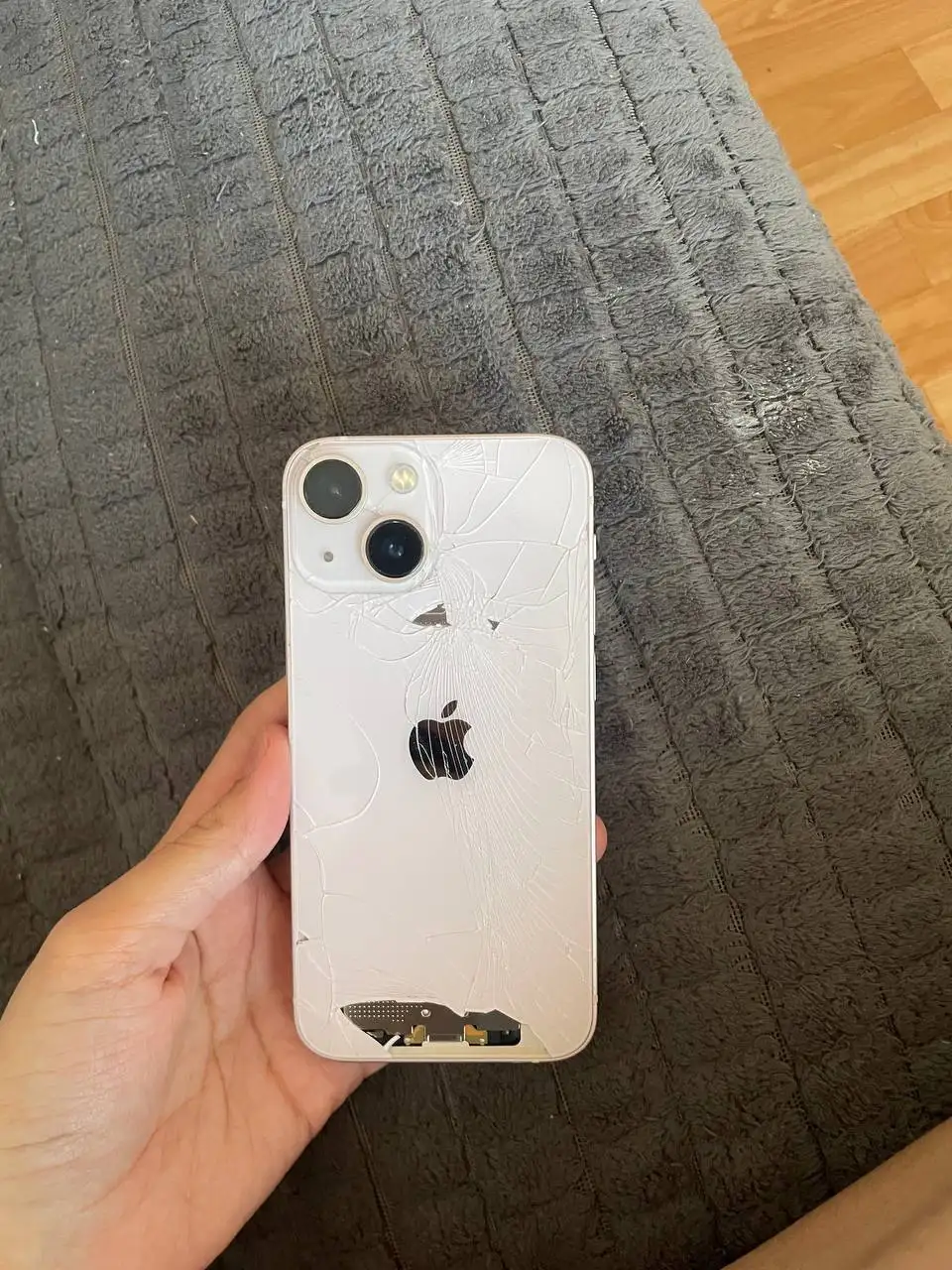 iPhone 13 mini розовый 128 ГБ - Смартфоны (Электроника) в Ульяновск