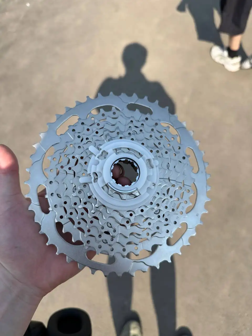 Продам велосипедную кассету Shimano Deore CS-M4100 - Велосипеды и аксессуары (Хобби и отдых) в Ульяновск