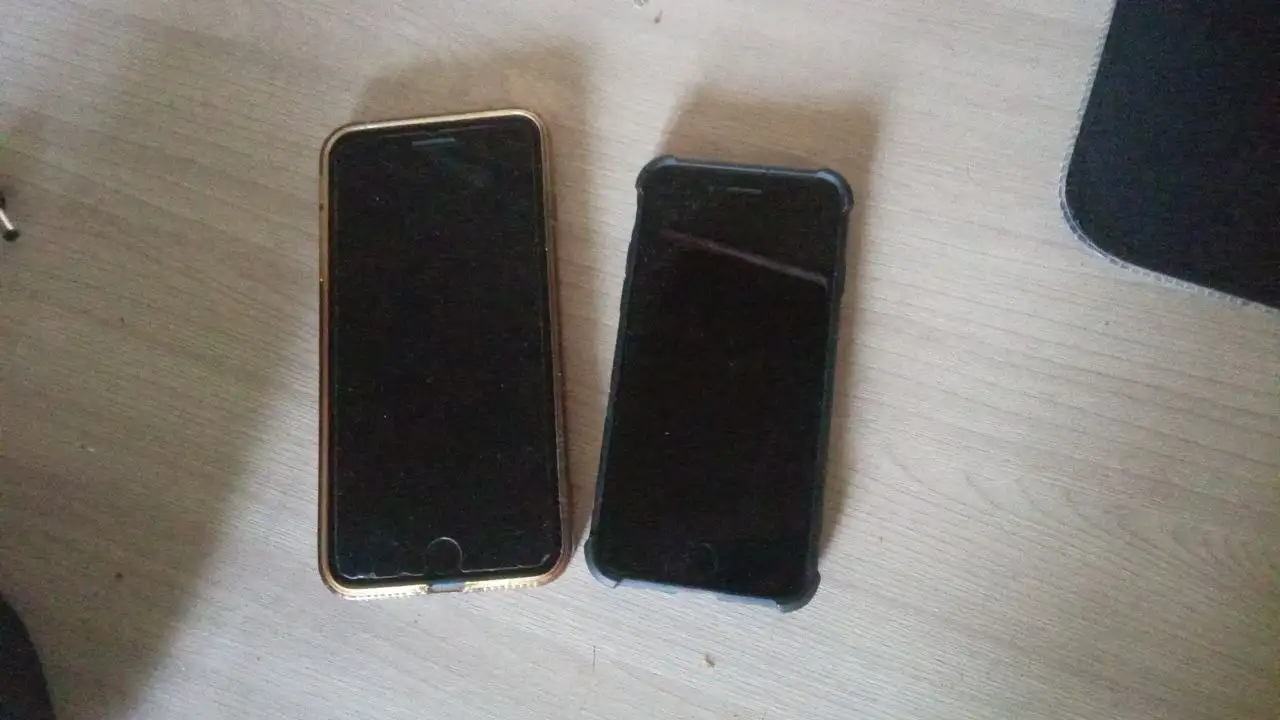 Продам iPhone 7 и iPhone 7 Plus 32 ГБ (комплект) - Смартфоны (Электроника) в Ульяновск
