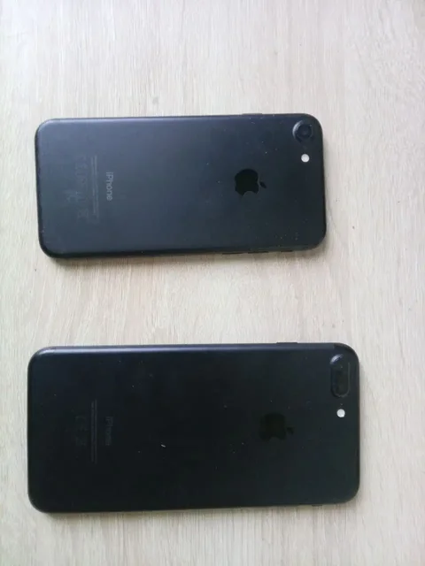 Продам iPhone 7 и 7 Plus (32 ГБ) комплектом - Мобильные телефоны в Ульяновск
