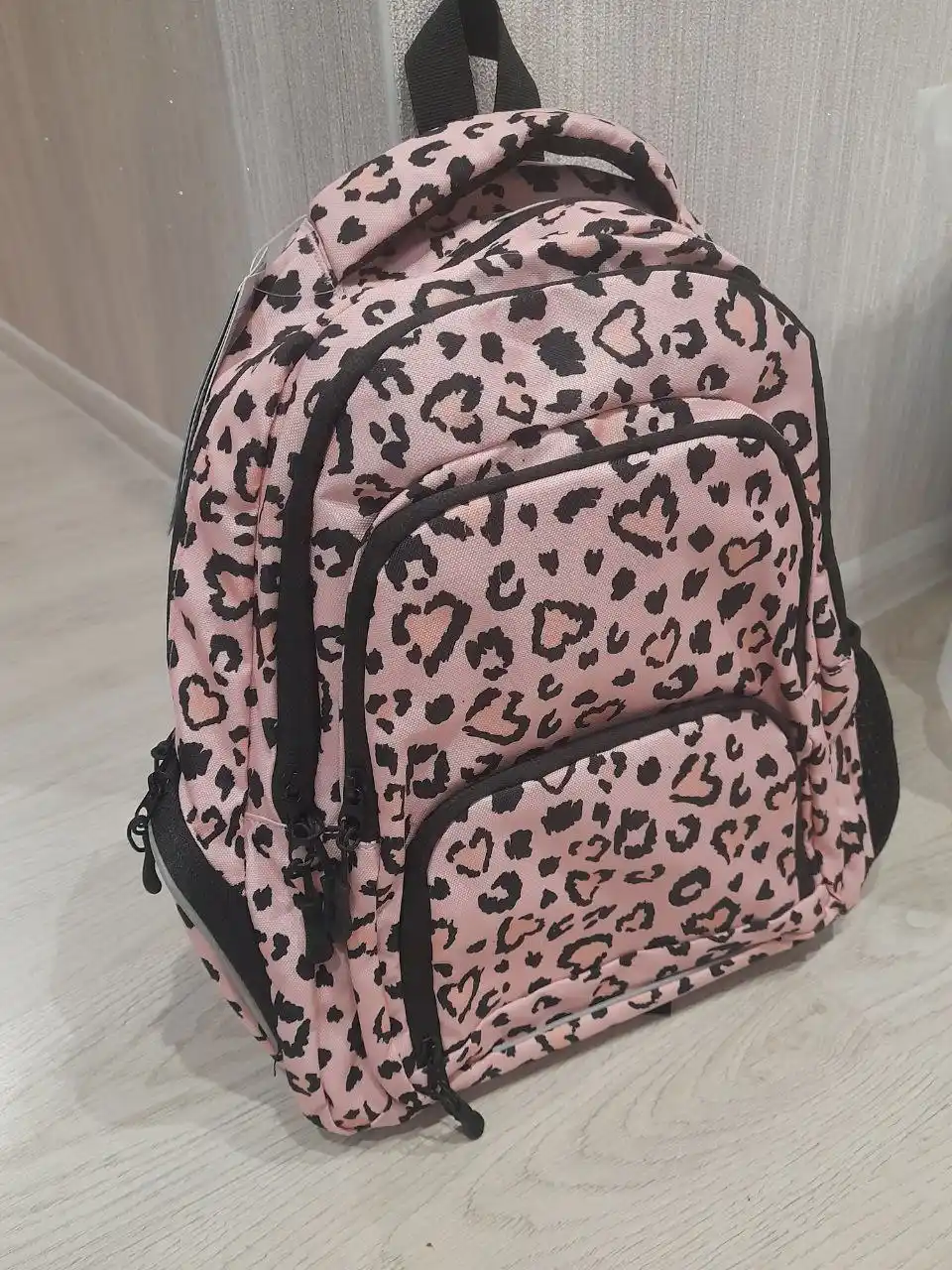 Новые с биркой