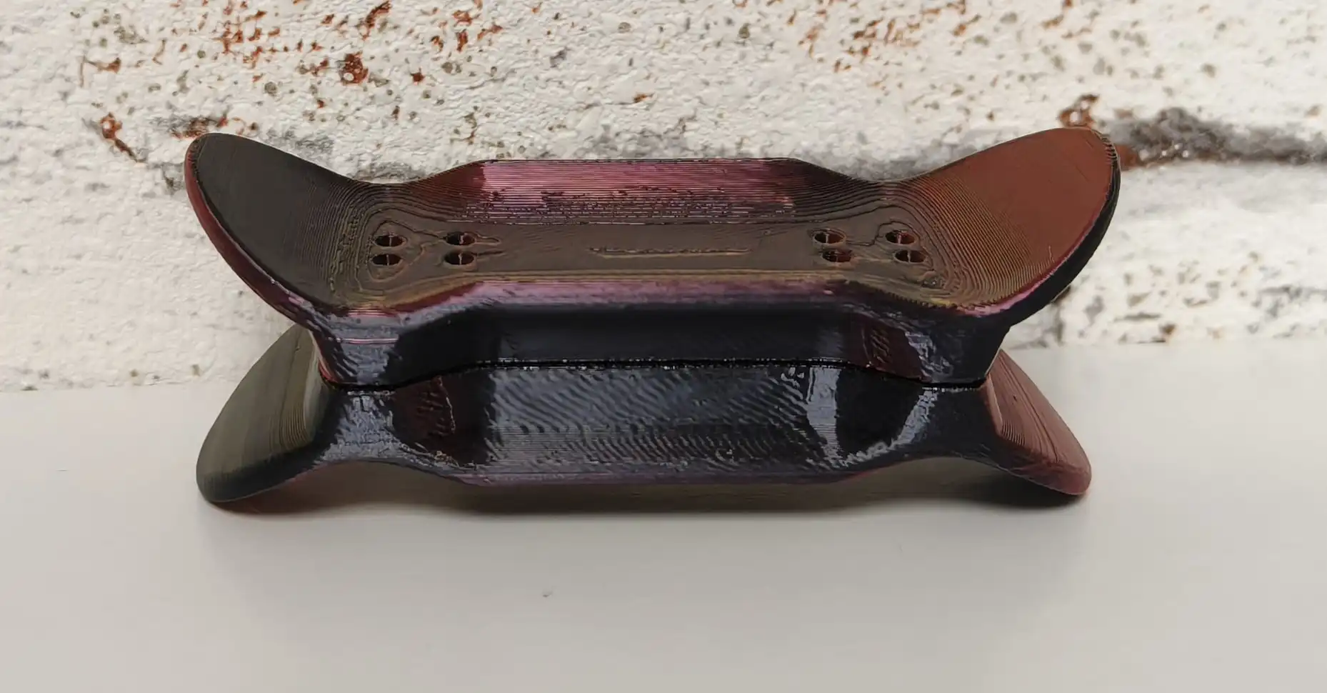 Мини-скейтборд-антистресс на неодимовых магнитах