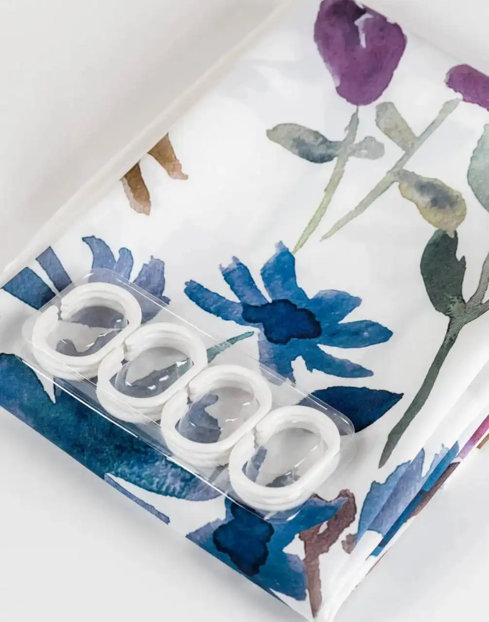 Тканевая штора для ванной