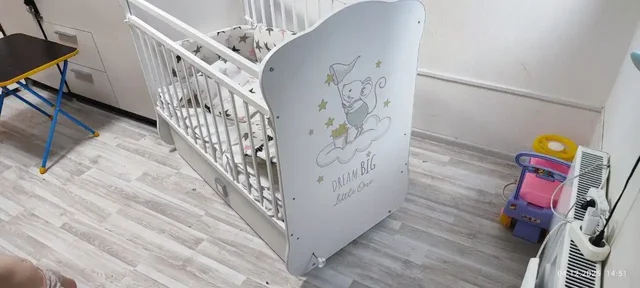 Кроватка детская с маятником и комплектом аксессуаров - частное объявление в Ульяновск