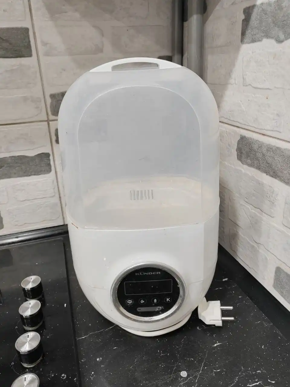 Продам подогреватель и стерилизатор бутылочек для малышей