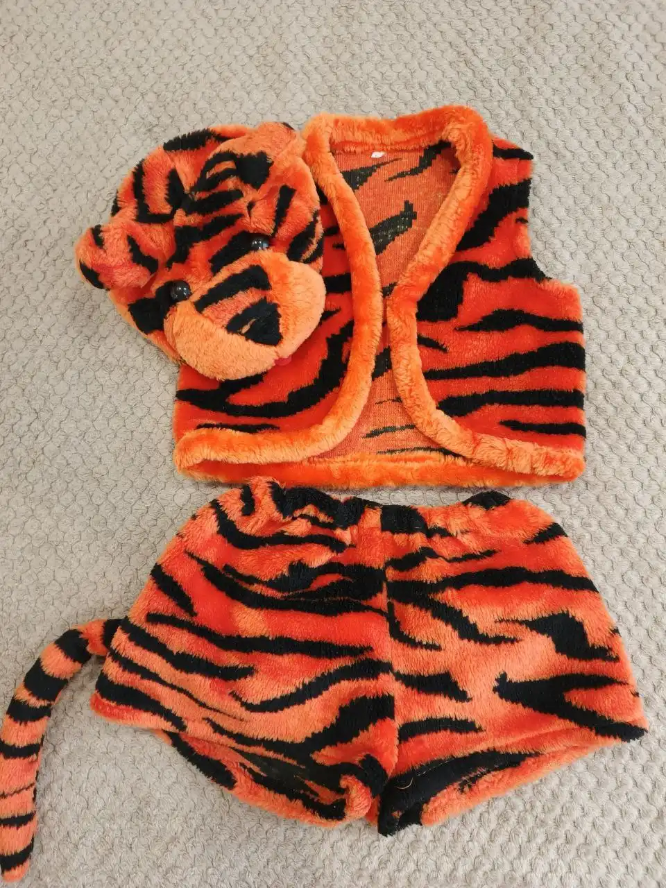 Аренда новогодних костюмов для детей