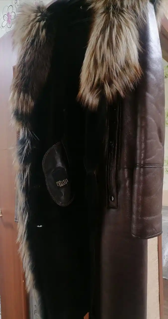 Продам дубленку натуральную