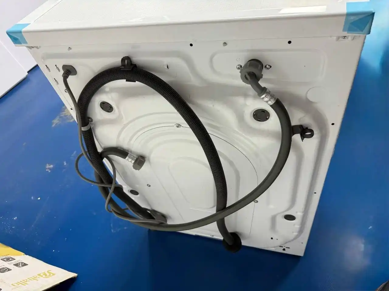 Продам стиральную машинку